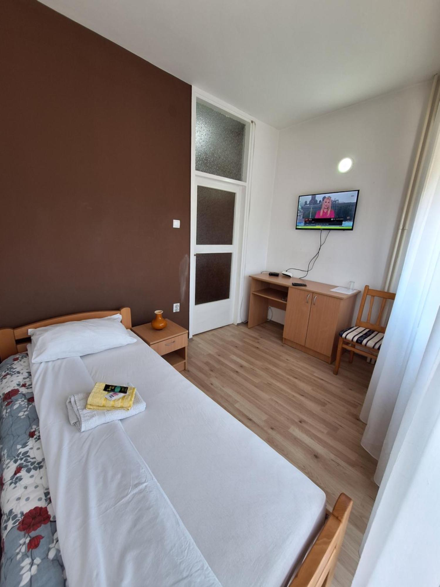 Hotel Konaciste Trstenik المظهر الخارجي الصورة
