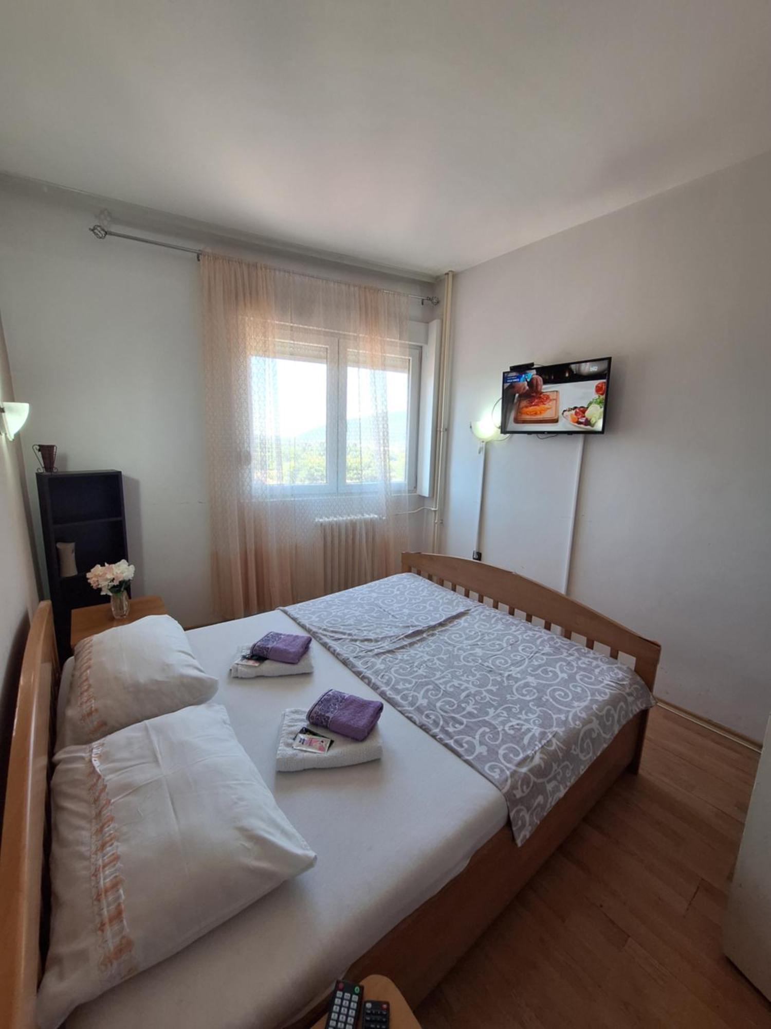 Hotel Konaciste Trstenik المظهر الخارجي الصورة