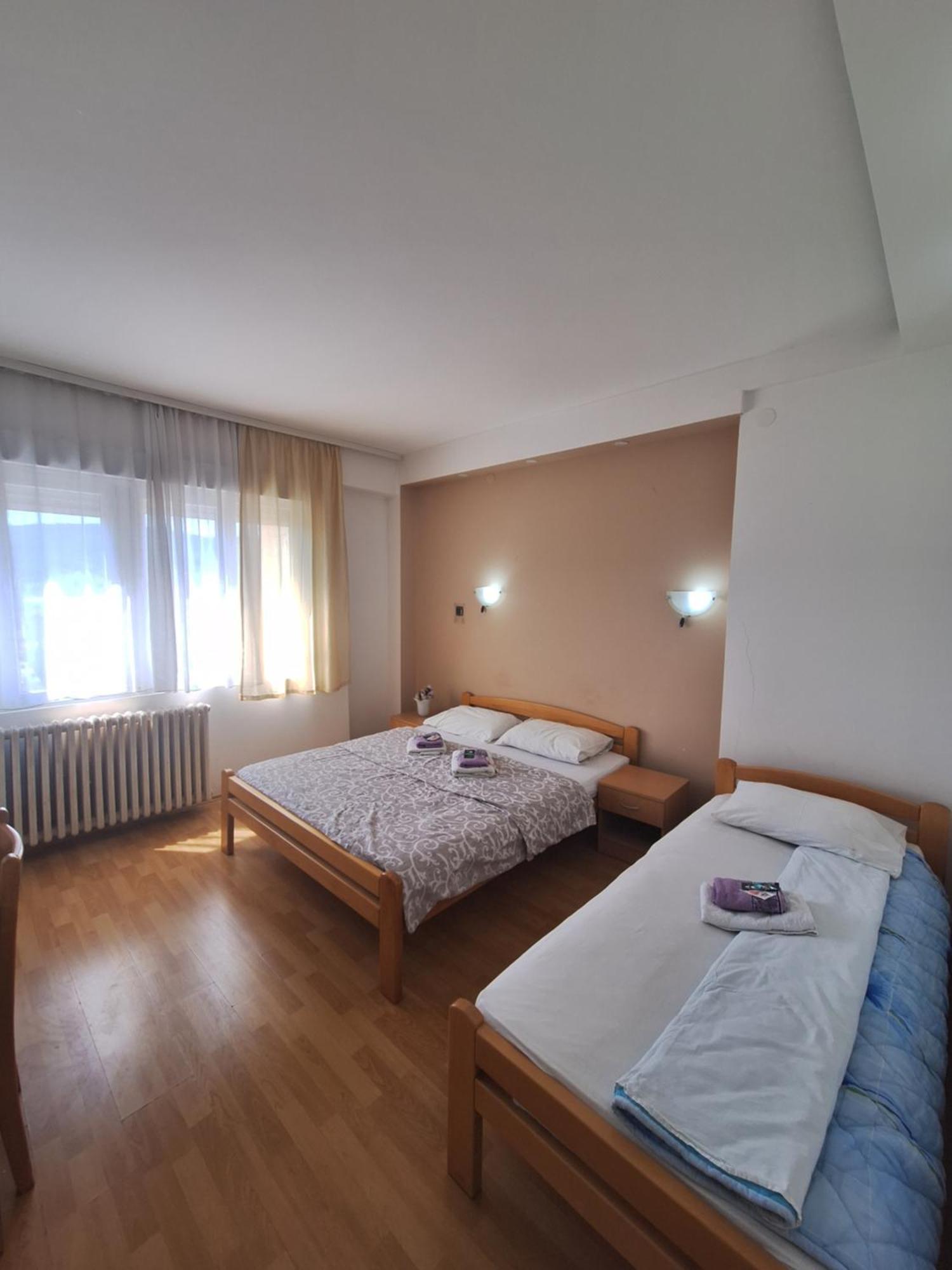 Hotel Konaciste Trstenik المظهر الخارجي الصورة